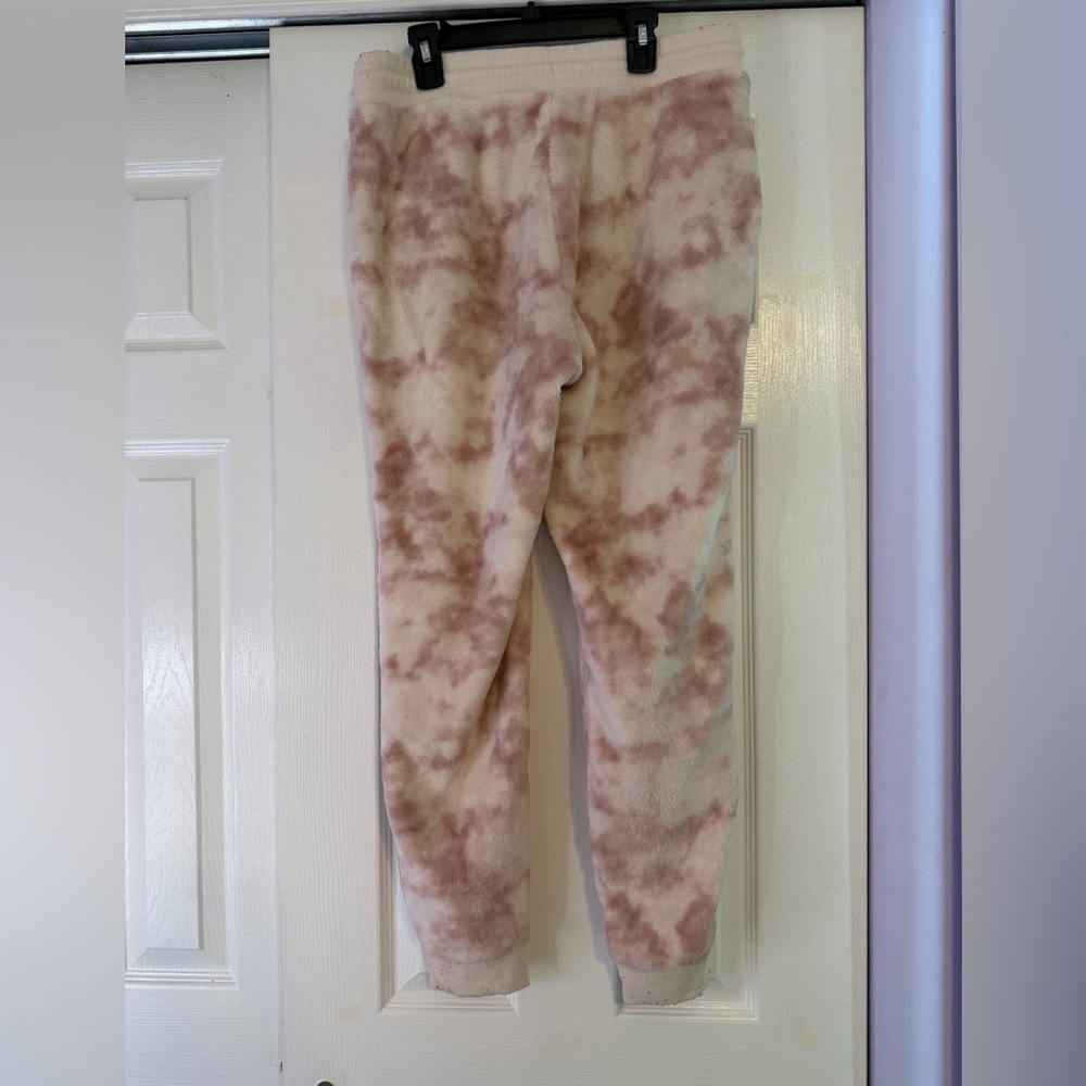 Old Navy | Tie-Dye Joggers - Picture 2 of 3